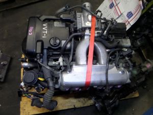 Lexus IS300 2JZ-GE VVT-i Engine Motor XE10 01-05 OEM
